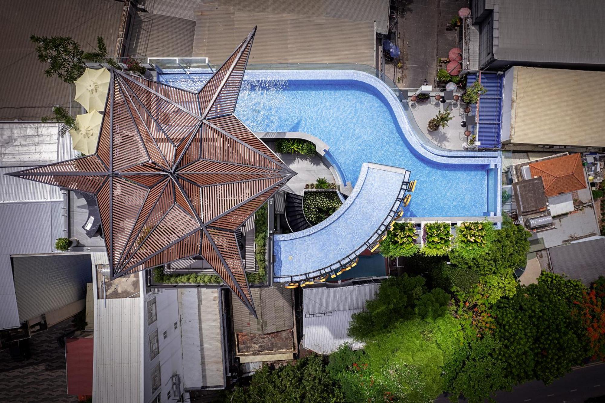 Chaiya Palace Hotel Phnom-Penh Buitenkant foto