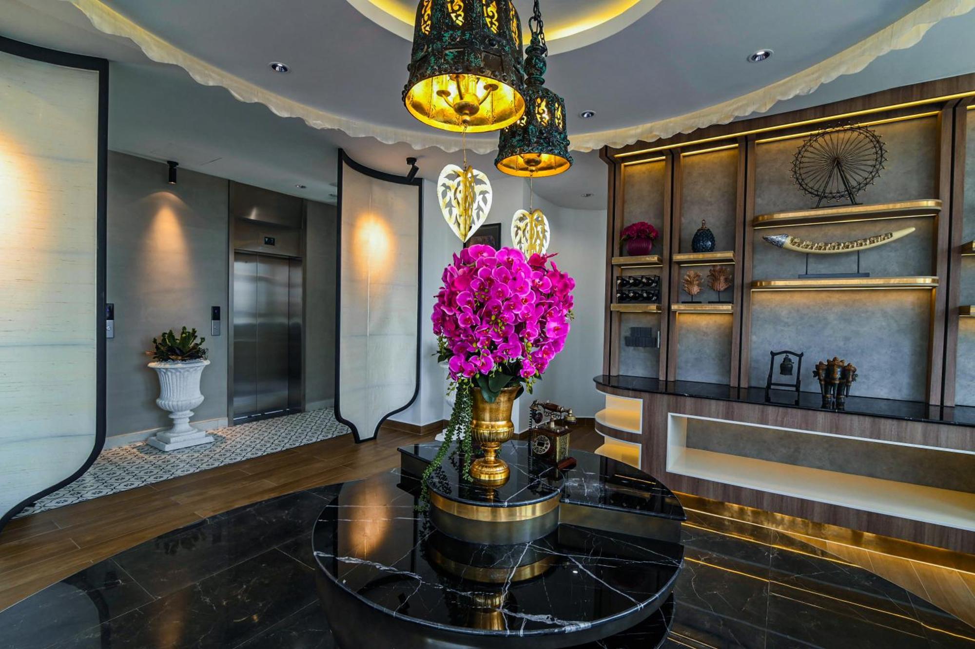 Chaiya Palace Hotel Phnom-Penh Buitenkant foto