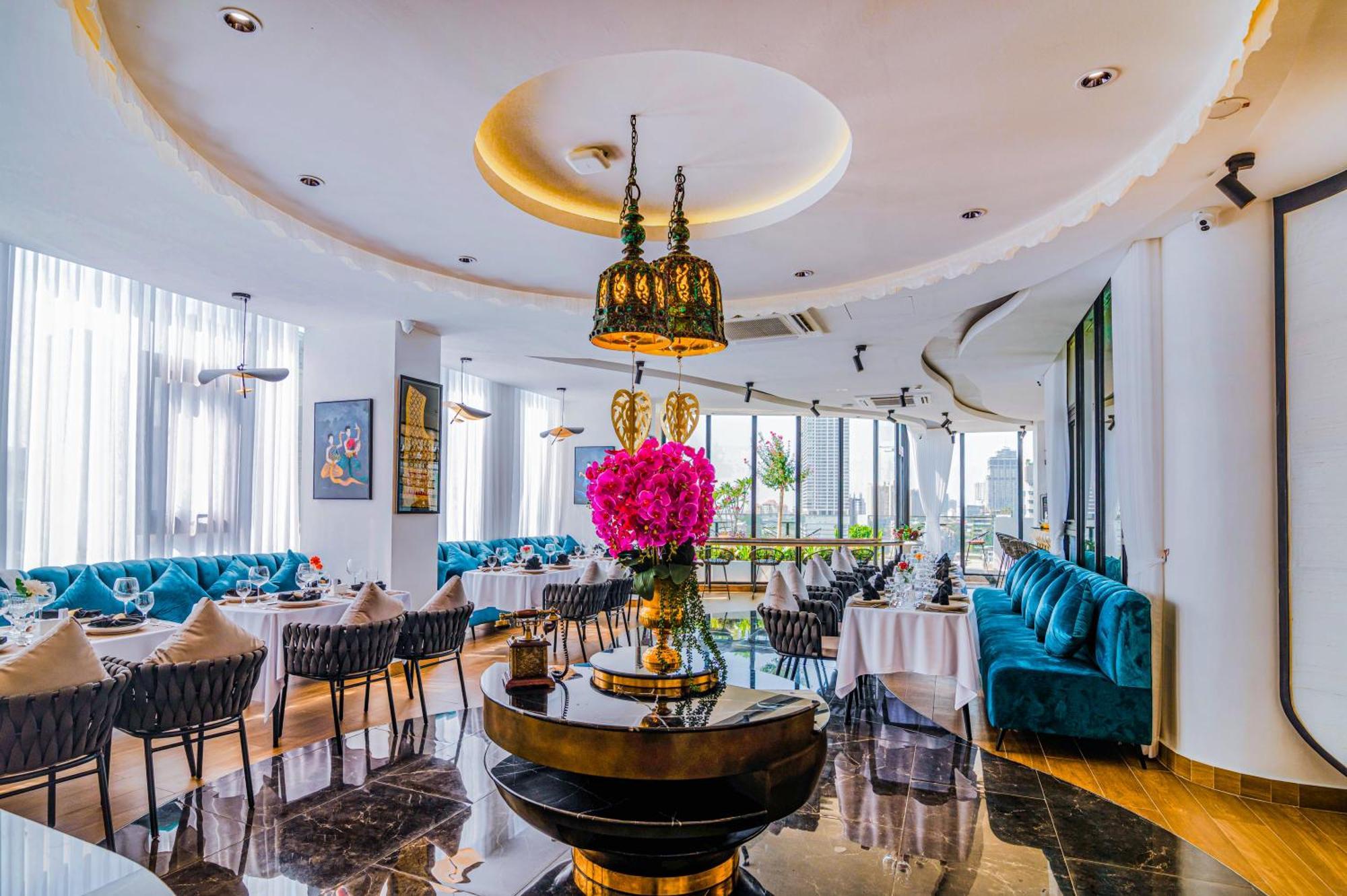 Chaiya Palace Hotel Phnom-Penh Buitenkant foto